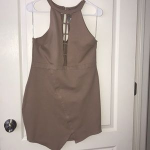 Beige mid drift dress!